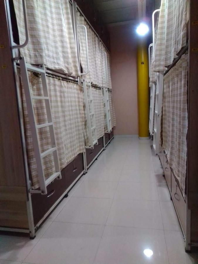 Abuzz Sewri Hostel Βομβάη Εξωτερικό φωτογραφία
